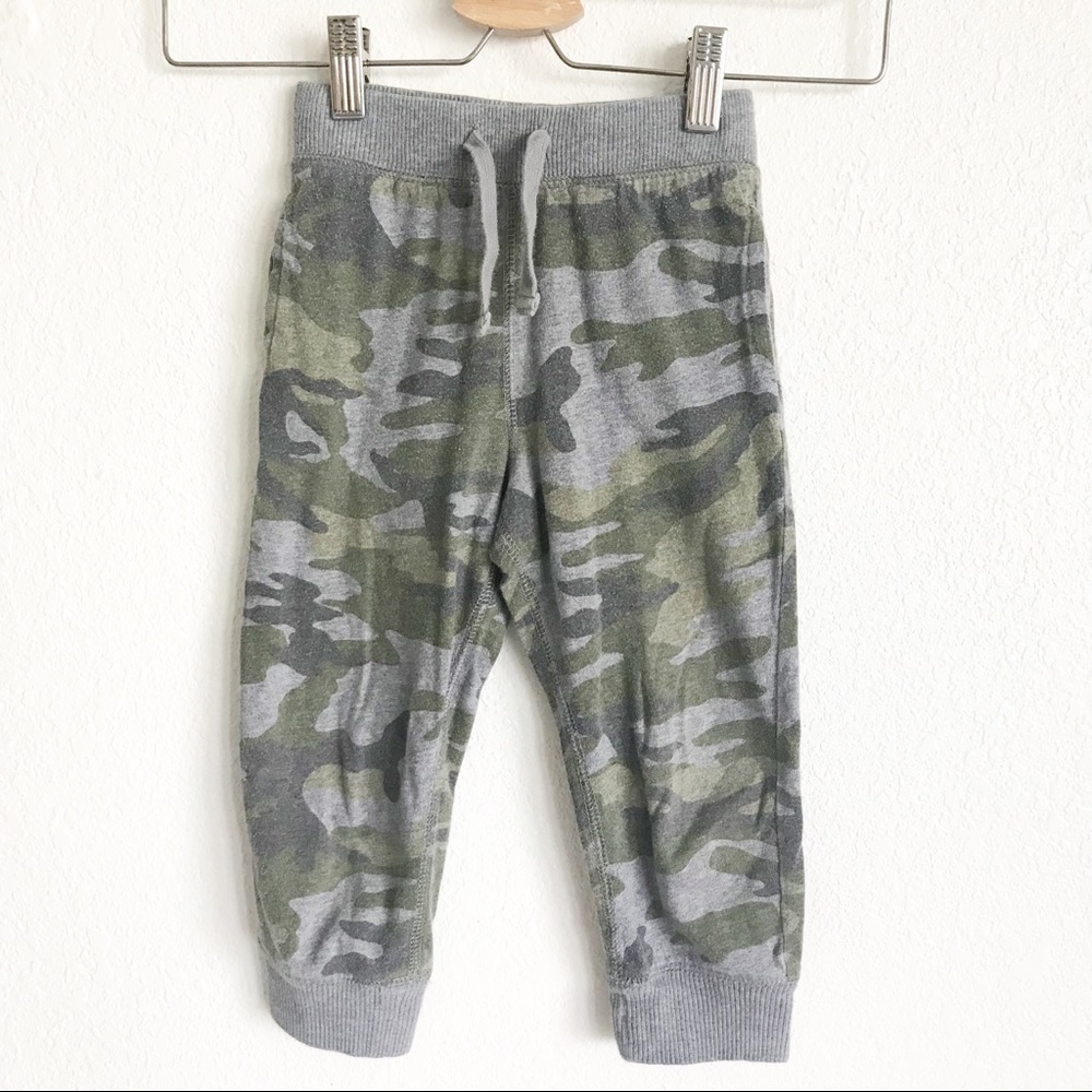 GAP Boys Camo Jogger Pants